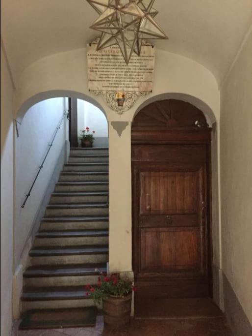 Zauber Im Turm - In Einem Der Schoensten Doerfer Montemerano Exterior photo